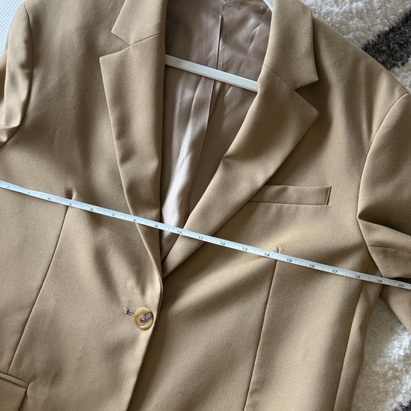 🐦‍🔥 Arket 🐦‍🔥Tan Blazer - Picture 15 of 16